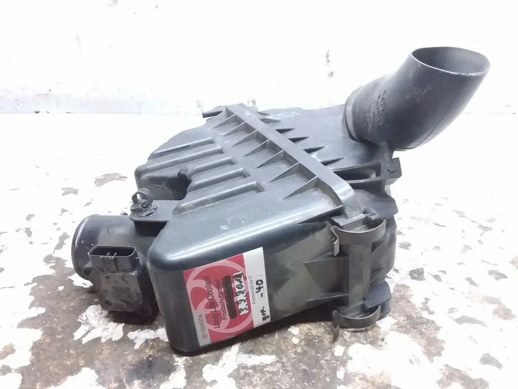 Air filter box – Toyota Yaris Verso (1999-2005)