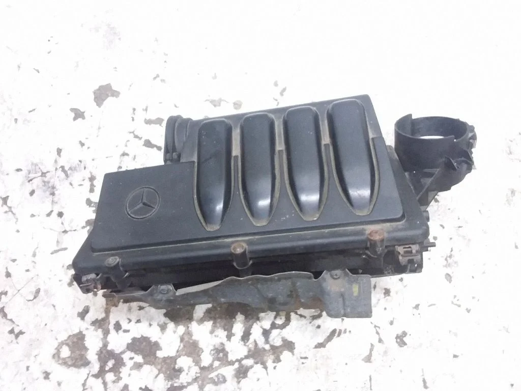 Õhufiltri korpus A6400840204