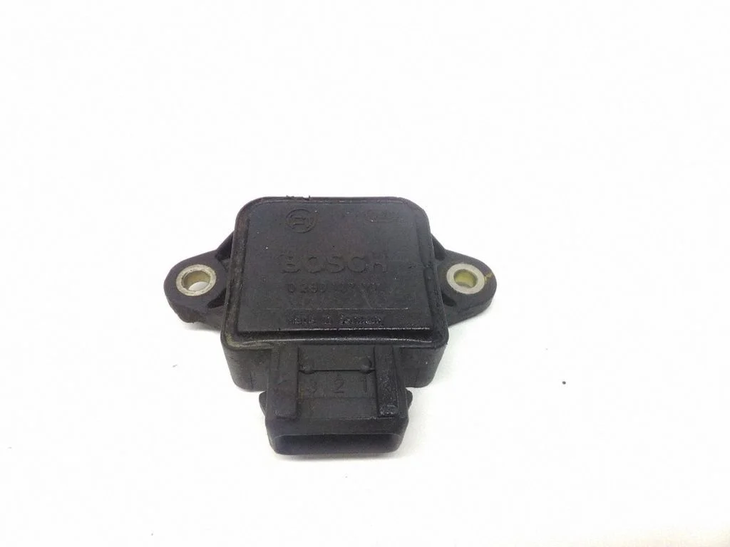 Throttle valve position sensor – Opel Omega B1 (1994-1999)