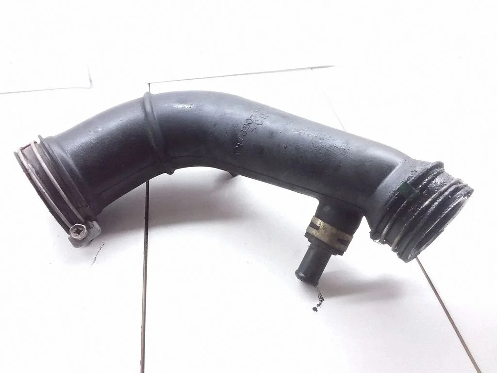 Rura dolotowa turbosprężarki 1788033010