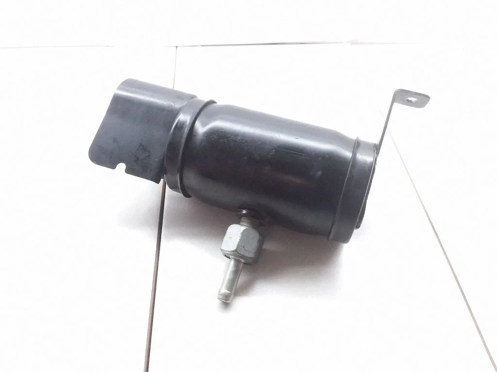 Filtr paliwa – Toyota Corolla Verso E121 (2001-2004)
