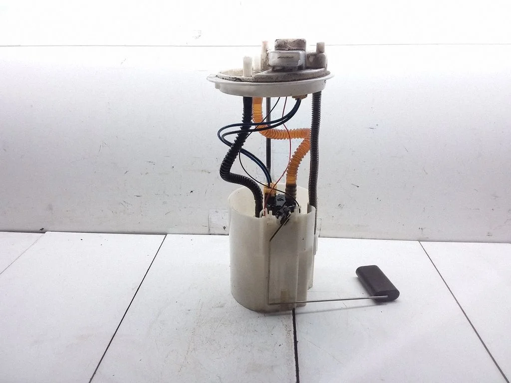 Fuel injection high pressure pump 51832850