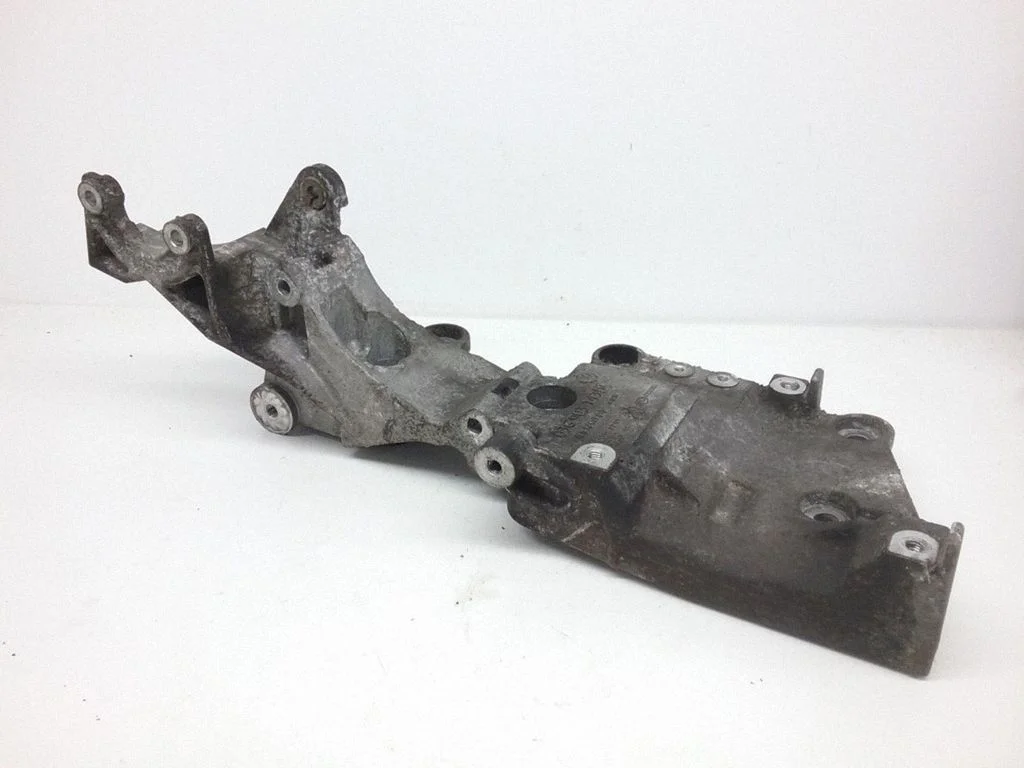Generator/alternator bracket 03G903143H