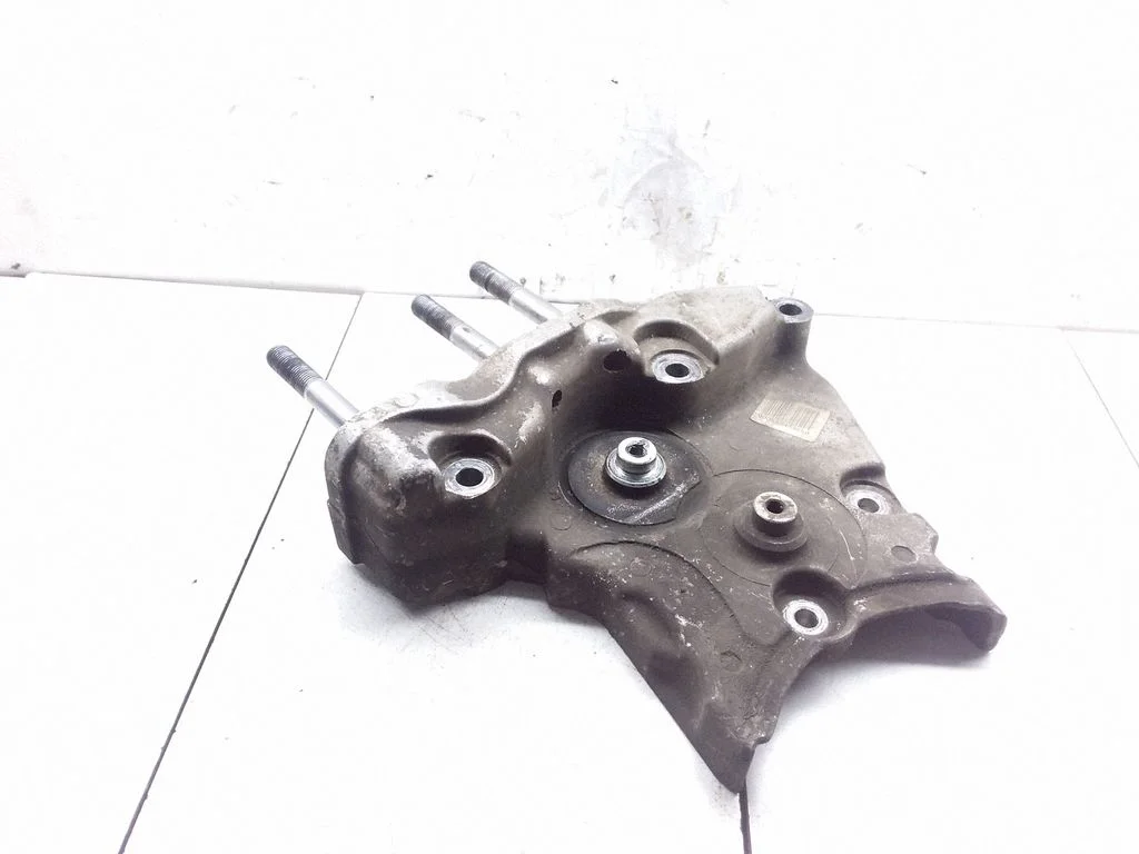 Engine mounting bracket 55206166
