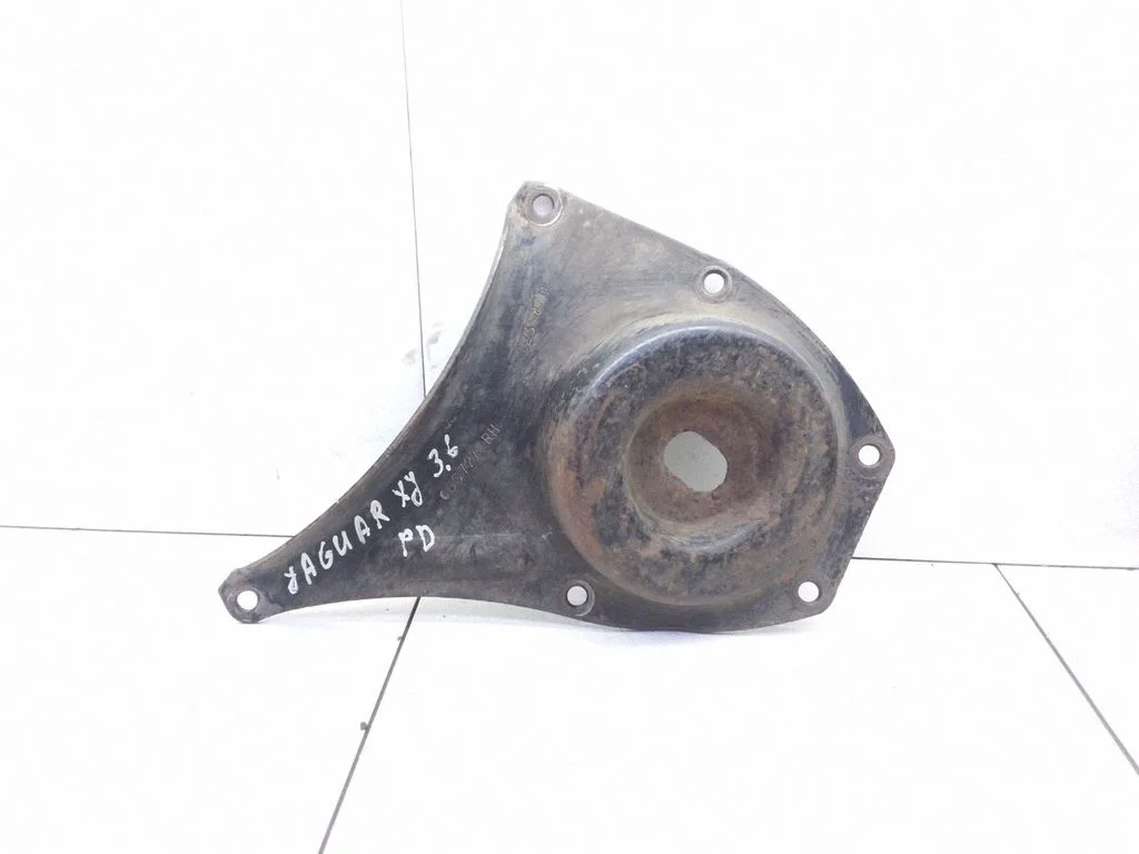 Front upper strut mount CBC7278RH