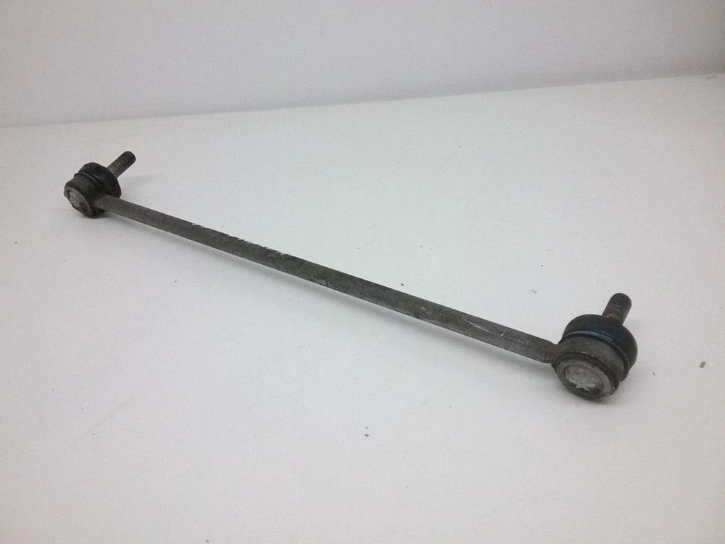 Priekšējā stabilizatora atsaite 01606001401203