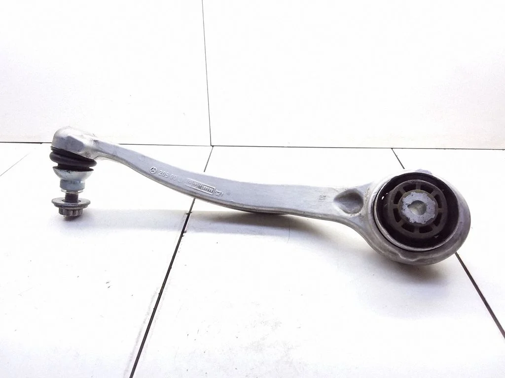 Front control arm – Mercedes-Benz C-Class W205 (2014-2021)