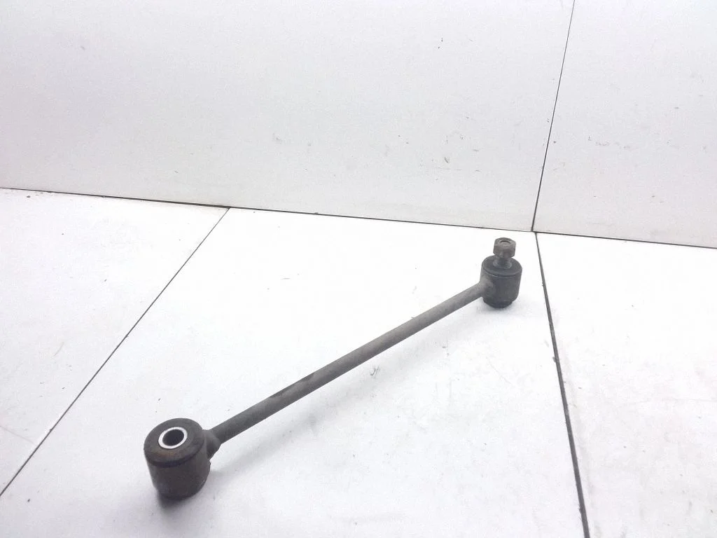 Łącznik stabilizatora tylnego – Mercedes-Benz Klasa E W211 (2002-2009)
