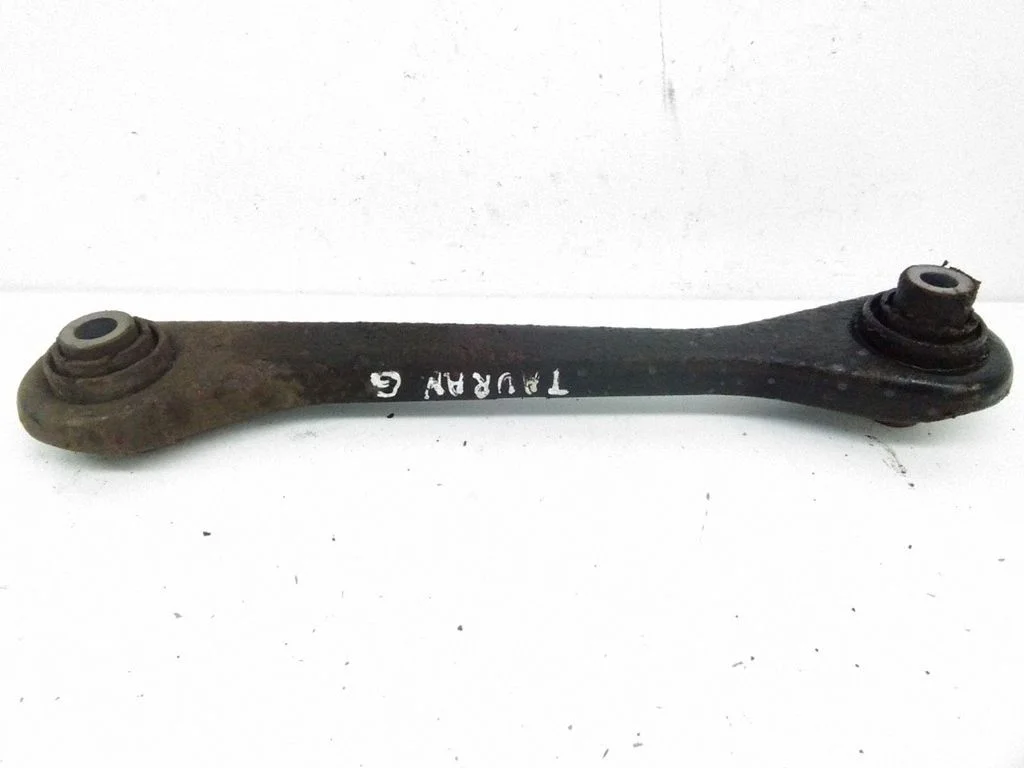 Rear control arm – Volkswagen Touran I (2003-2010)