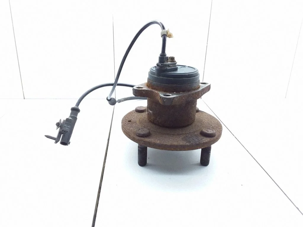 Tagumine rumm – tagumine vasak