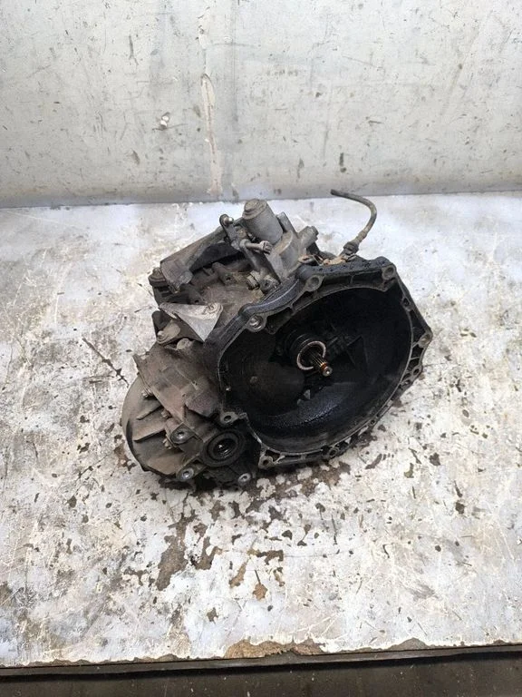 Manual 6 speed gearbox 24459782