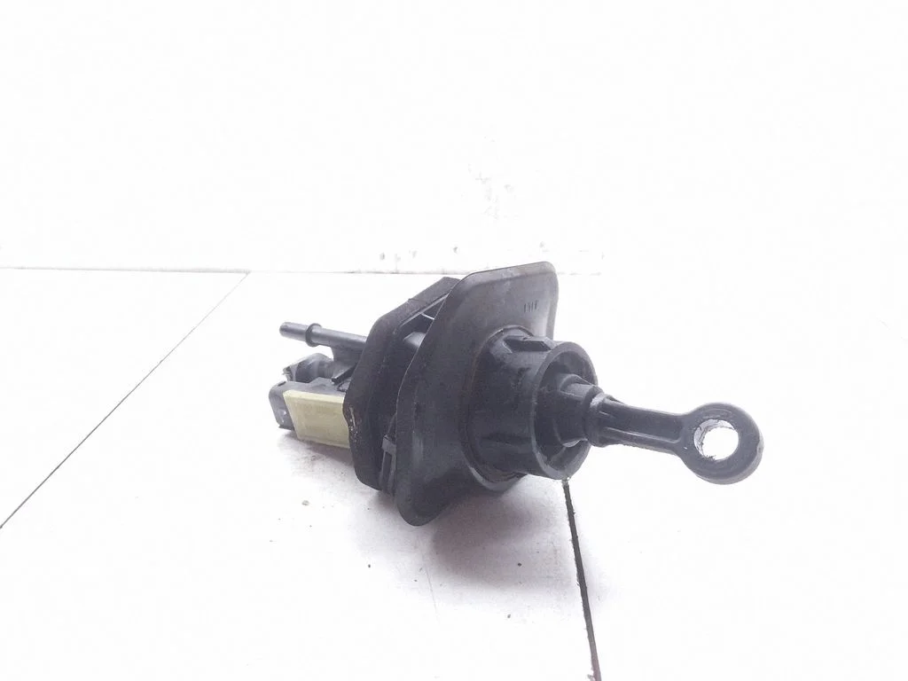 Wysprzęglik (cylinderek wykonawczy sprzęgła) – Ford S-MAX (2006-2015)