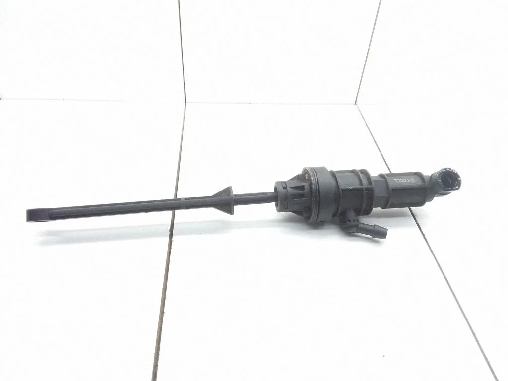 Wysprzęglik (cylinderek wykonawczy sprzęgła) T120323