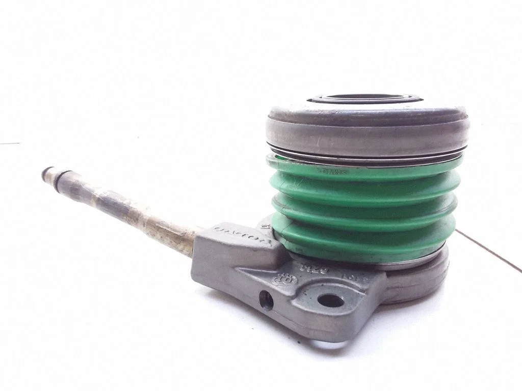 Siduri survelaager koos hoovaga – Volvo V70 (2000-2004)