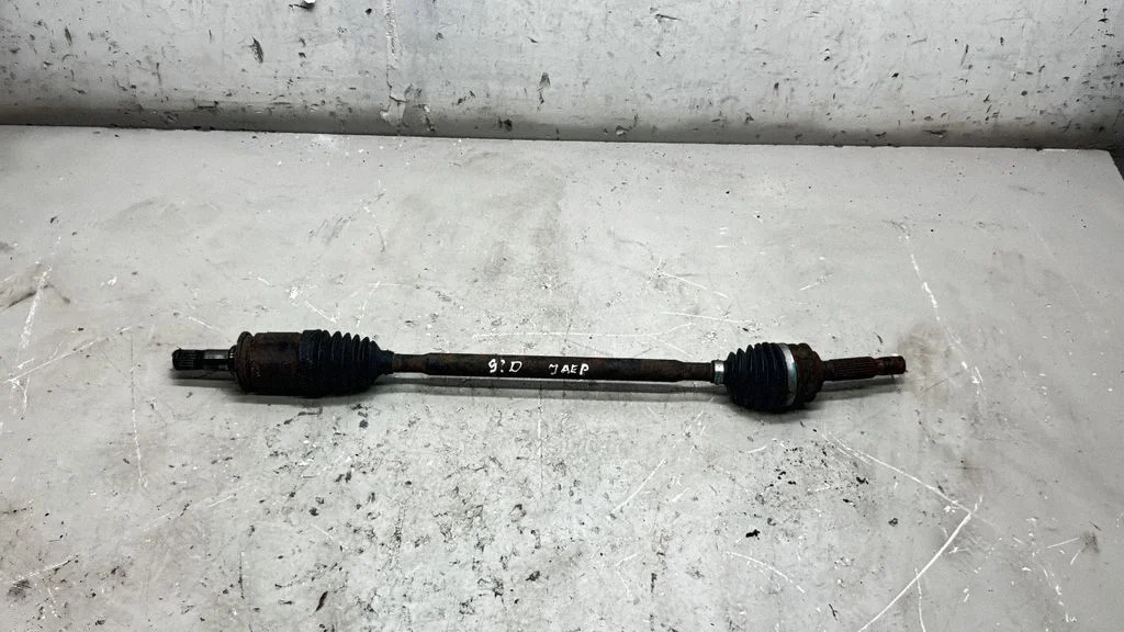 Rear driveshaft – right