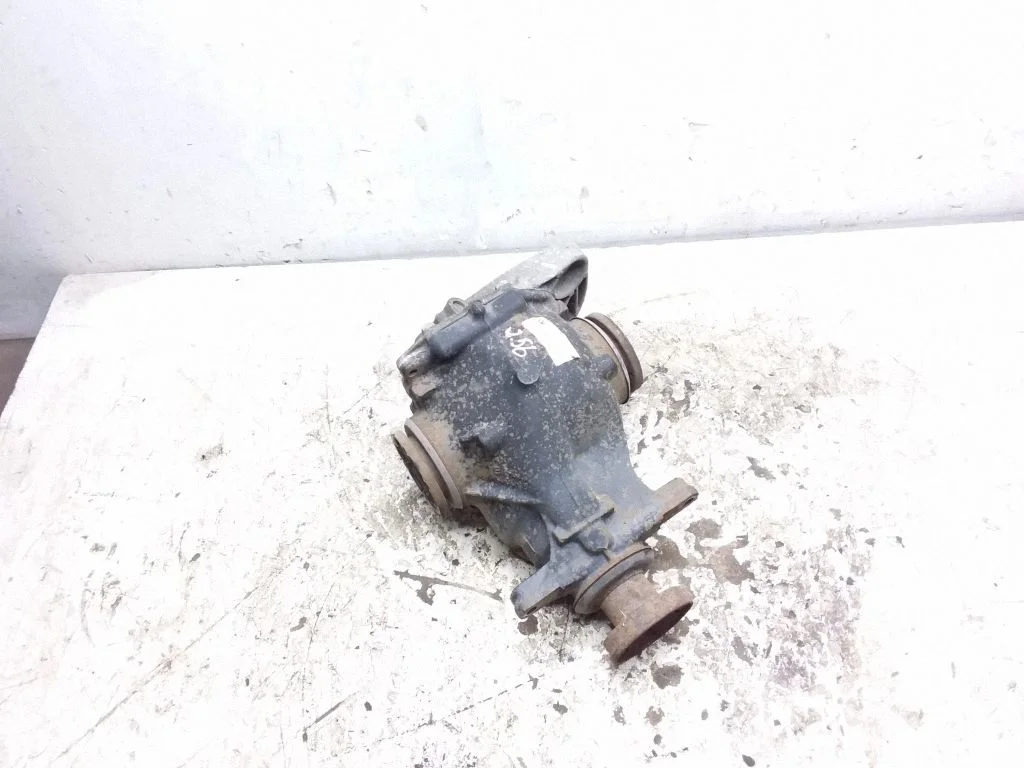 Rear differential – BMW 5 Series E60 E61 (2004-2010)