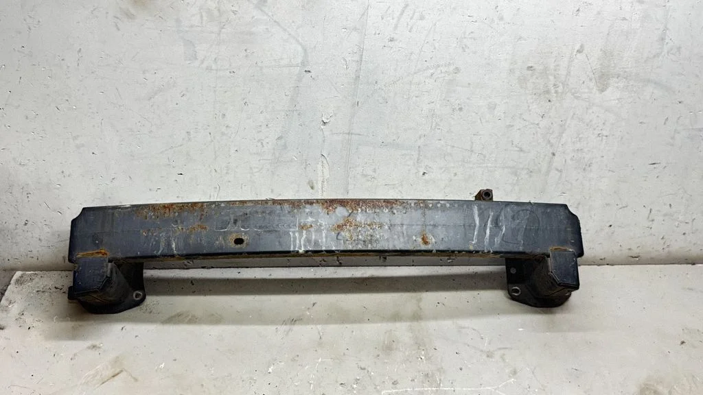 Front bumper cross member