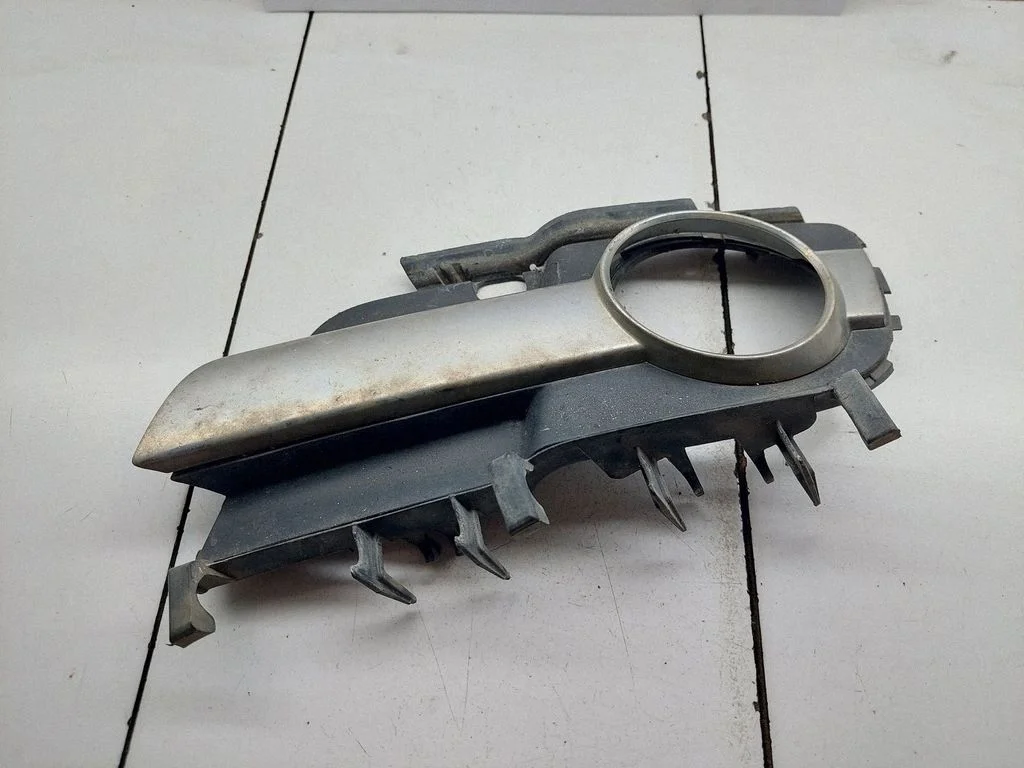 Front bumper lower grill – Opel Vectra B (1996-2002)