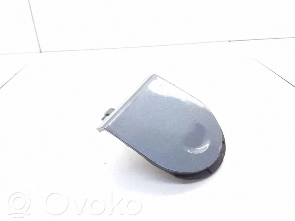 Eesmise pukseerimiskonksu kate – Opel Vectra B (1996-2002)