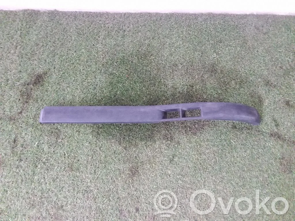 Front bumper lip – Opel Zafira A (1999-2005)