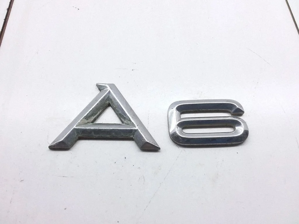 Emblemat producenta 4A9853741B