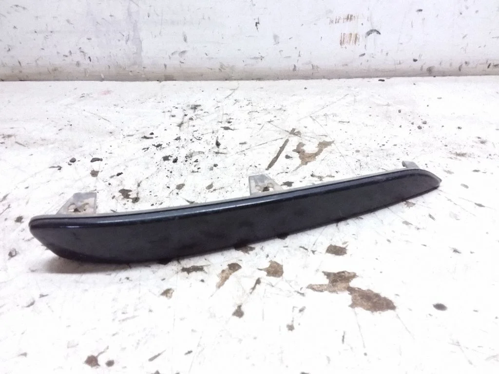 Front bumper splitter molding 13121996