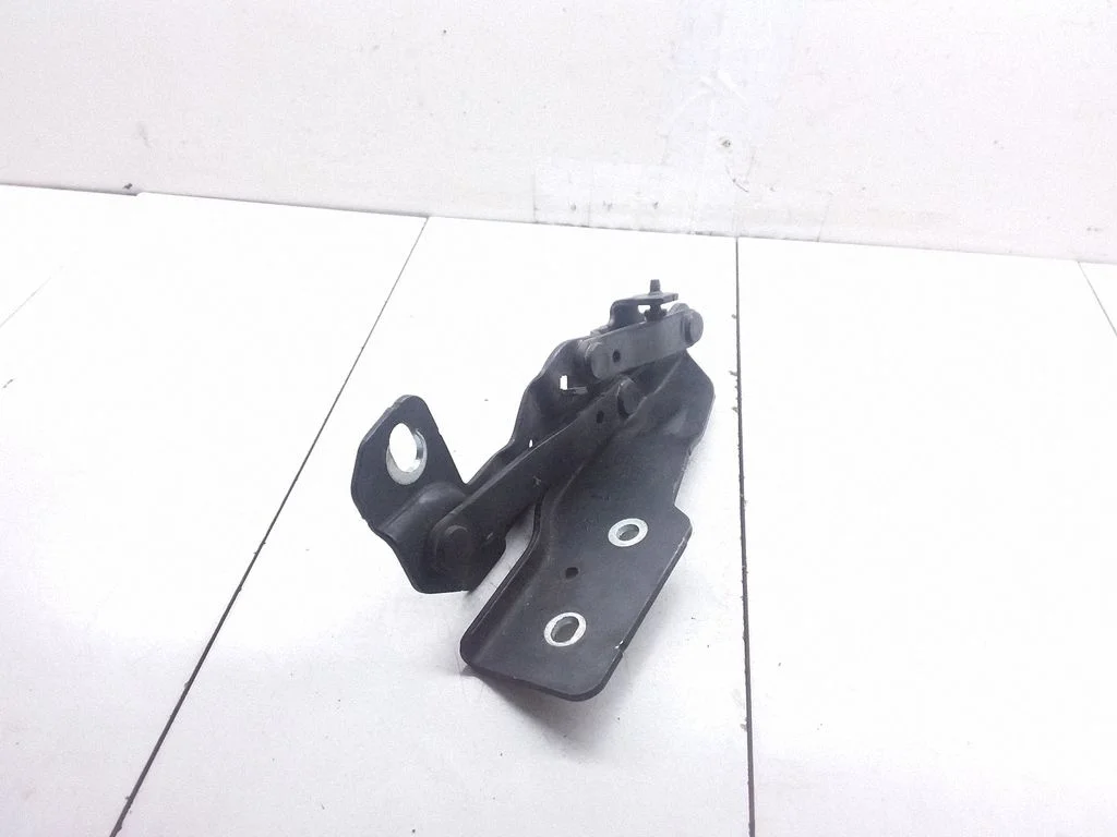 Engine bonnet/hood hinges 321AC
