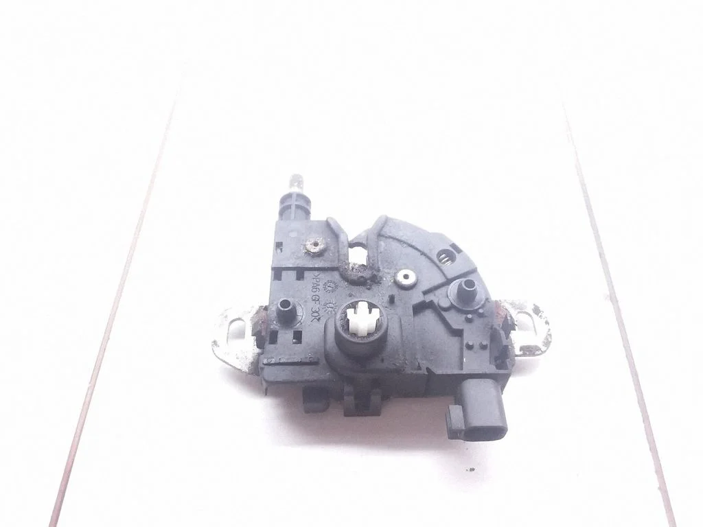 Mootorikapoti lukk – Ford Focus C-MAX (2003-2010)
