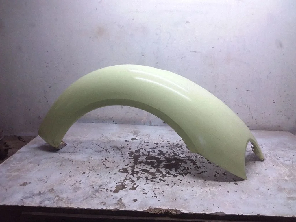 Fender 1C0821106B