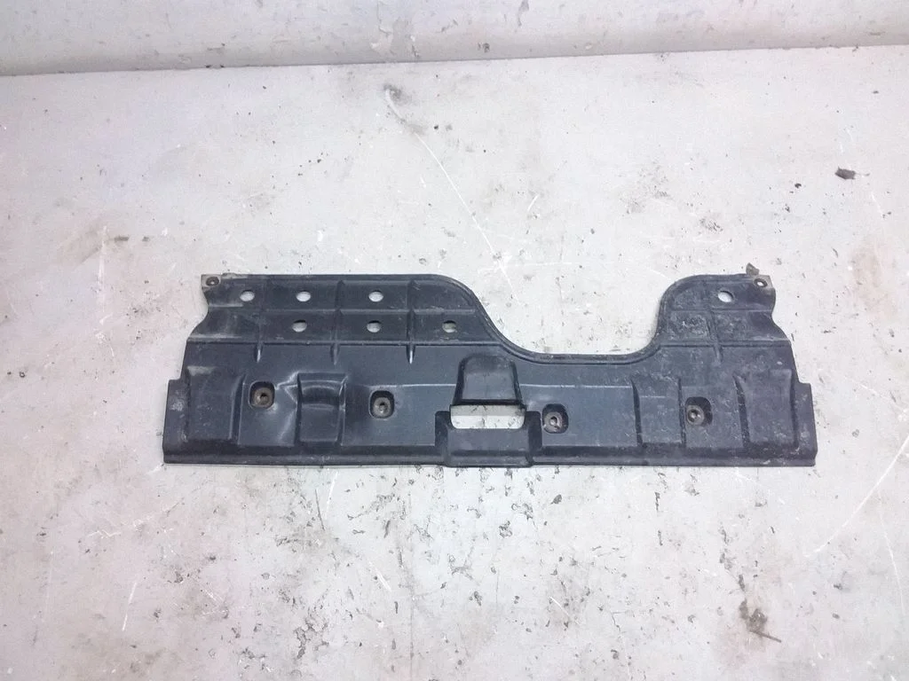 Front bumper skid plate/under tray 291201D200
