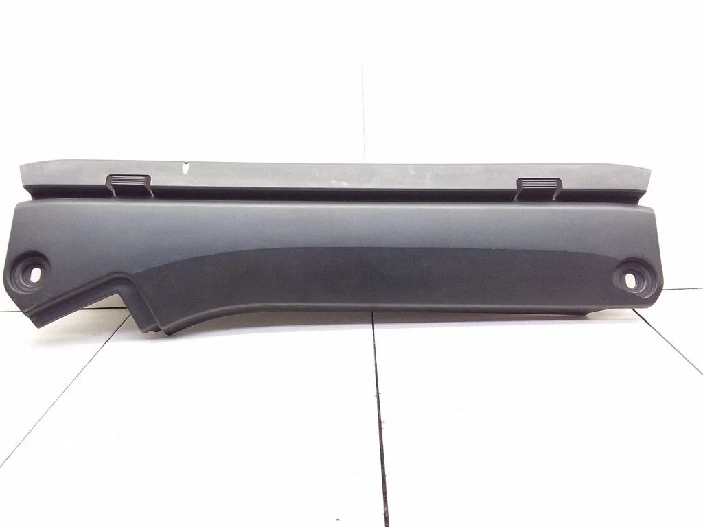 Engine splash shield/under tray