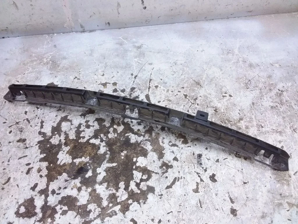 Tagumise kaitseraua kinnitusklamber – Opel Meriva A (2003-2010)