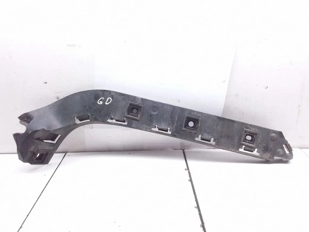 Rear bumper mounting bracket 30678077