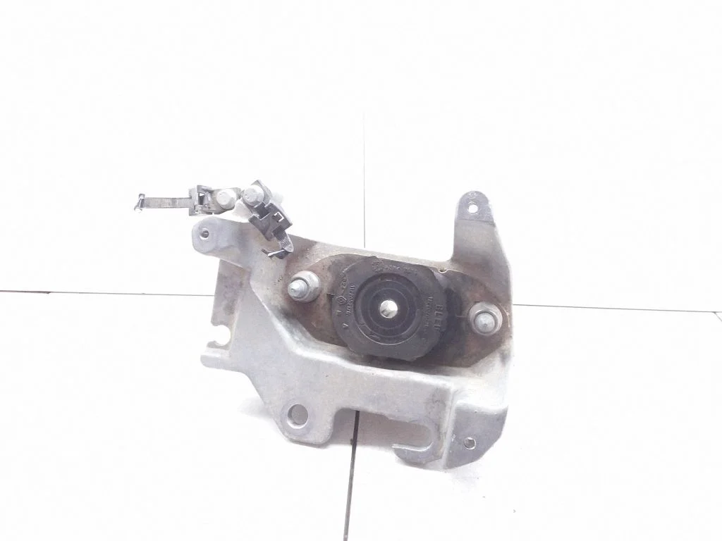 Gearbox mount 112223722R