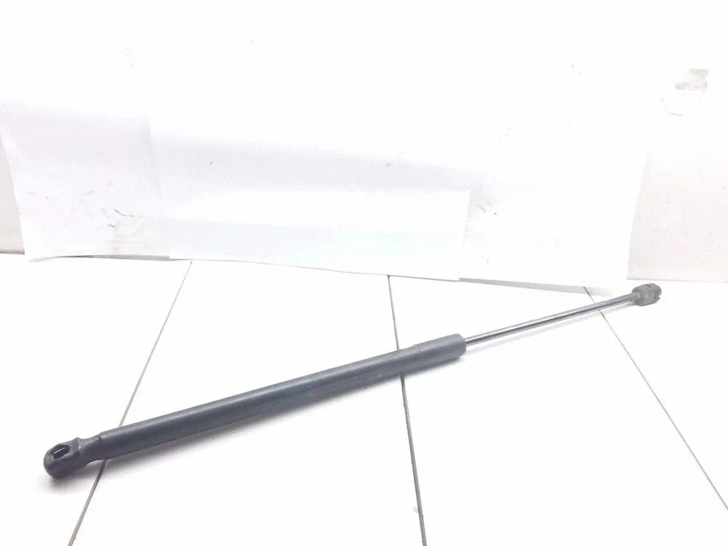Tailgate/trunk strut/damper – Audi A3 S3 8P (2003-2012)