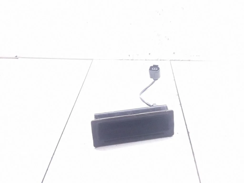 Tailgate/trunk/boot exterior handle 1J0827566L