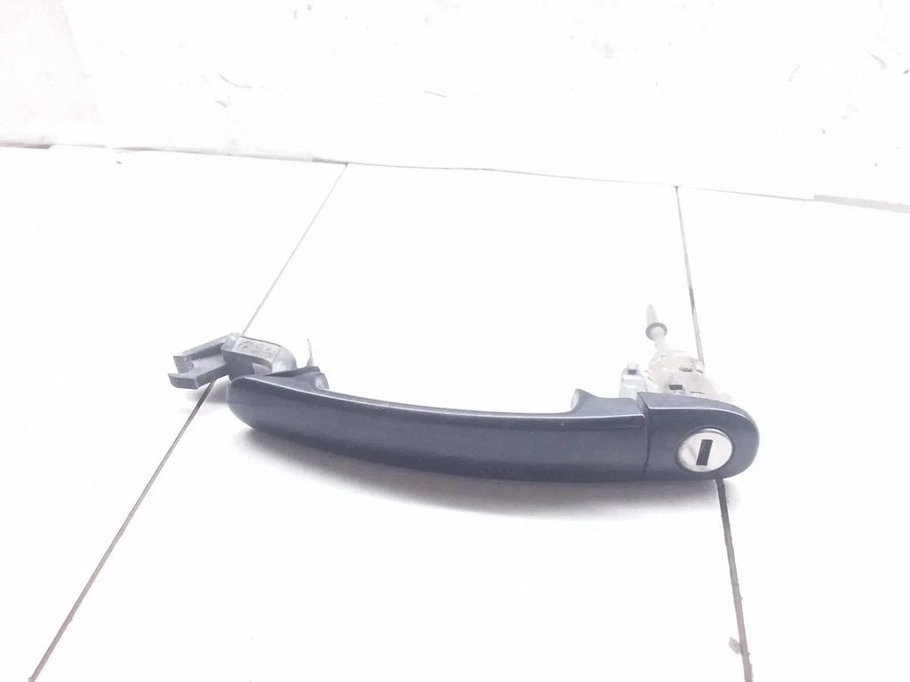 Front door exterior handle 3B0837207