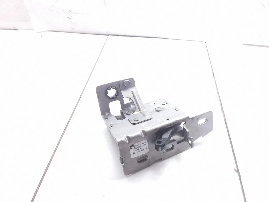 Rear door lock BK31V43287BB