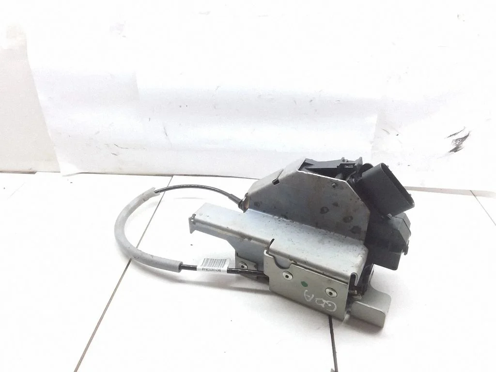 Rear door lock 4025415328820C