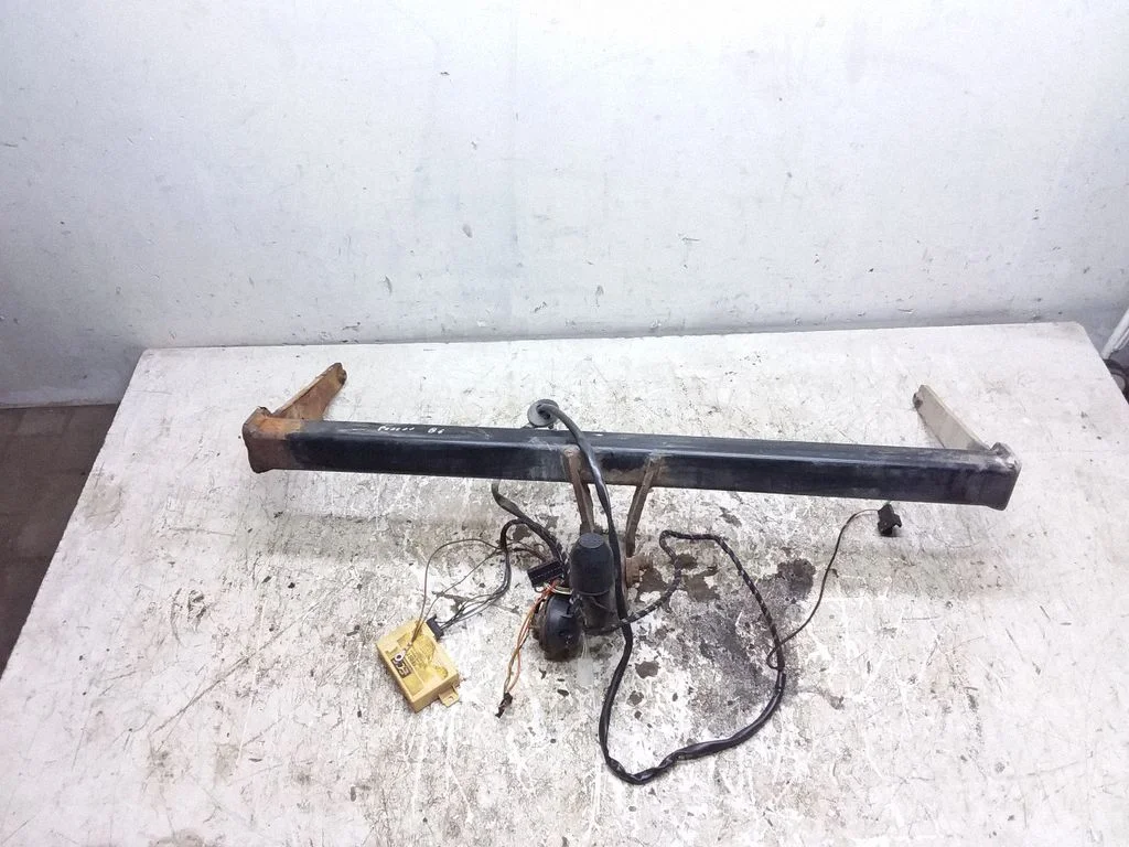Tow bar set 5F001