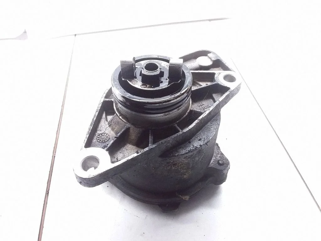Vacuum pump
