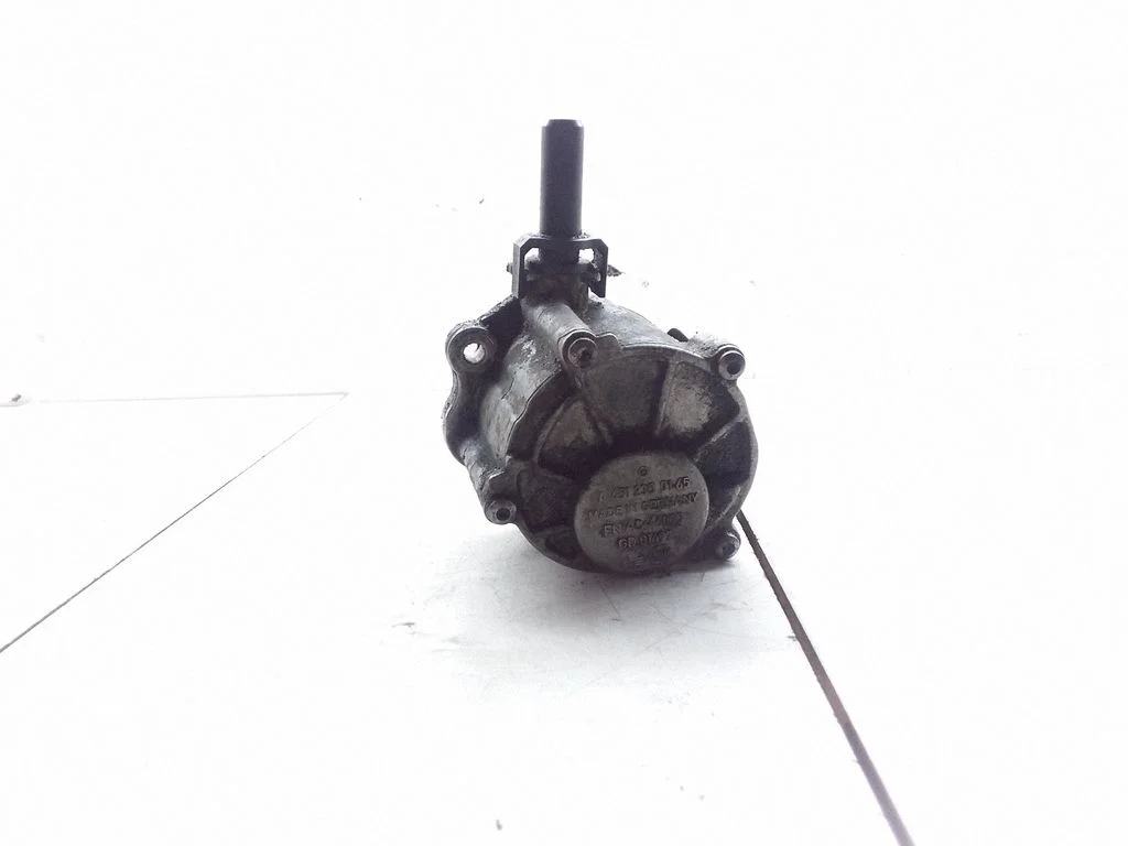 Vacuum pump A6512300165