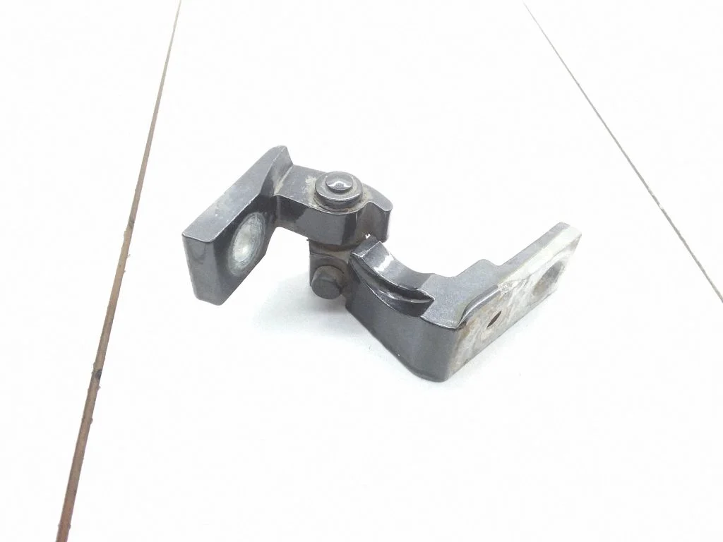 Front door upper hinge – Audi A3 S3 8P (2003-2012)