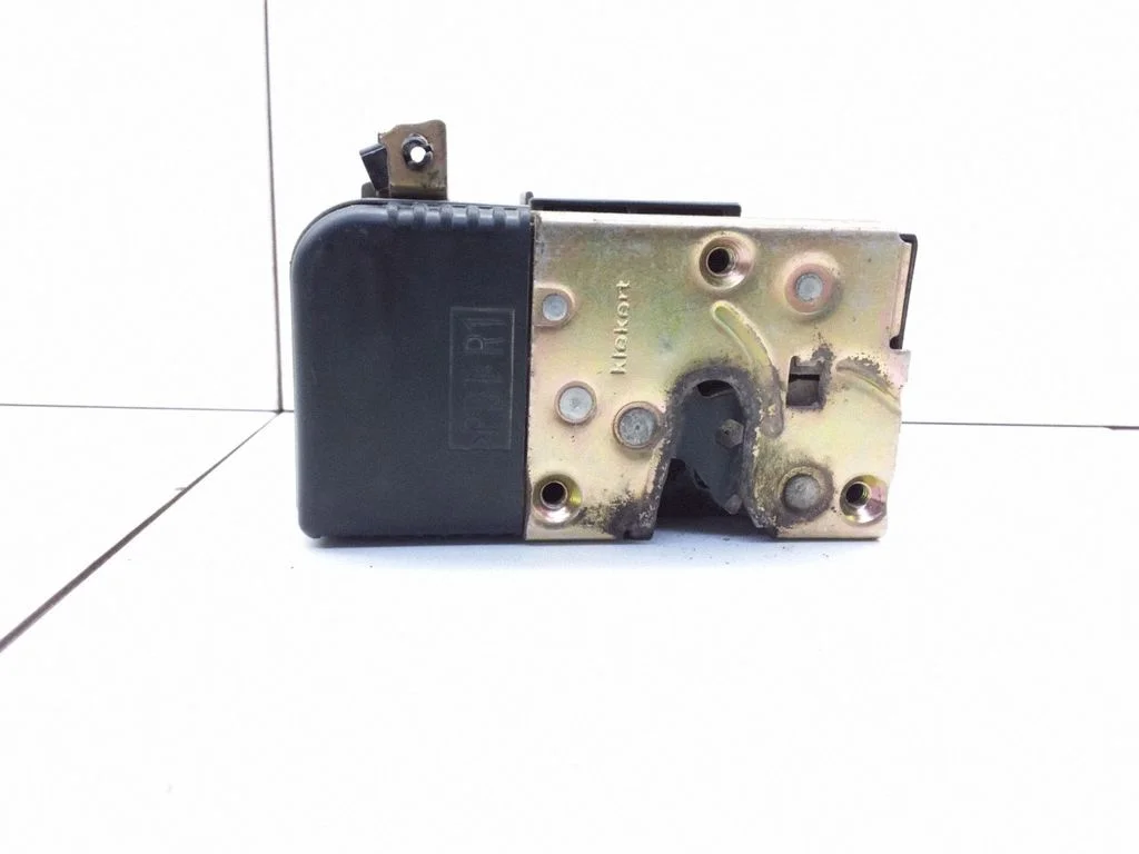 Front door lock