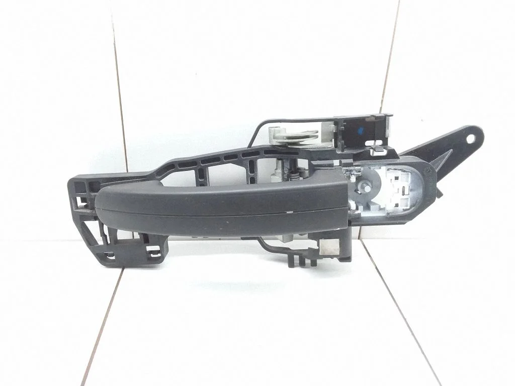 Sliding door exterior handle – Ford Transit (1995-2000)