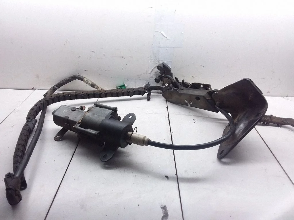 Sliding door lock – Chrysler Voyager (2004-2007)