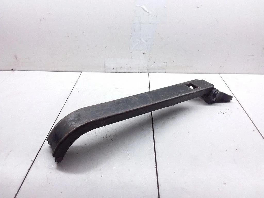 Loading door check strap stopper – Renault Master III (2010-2024)
