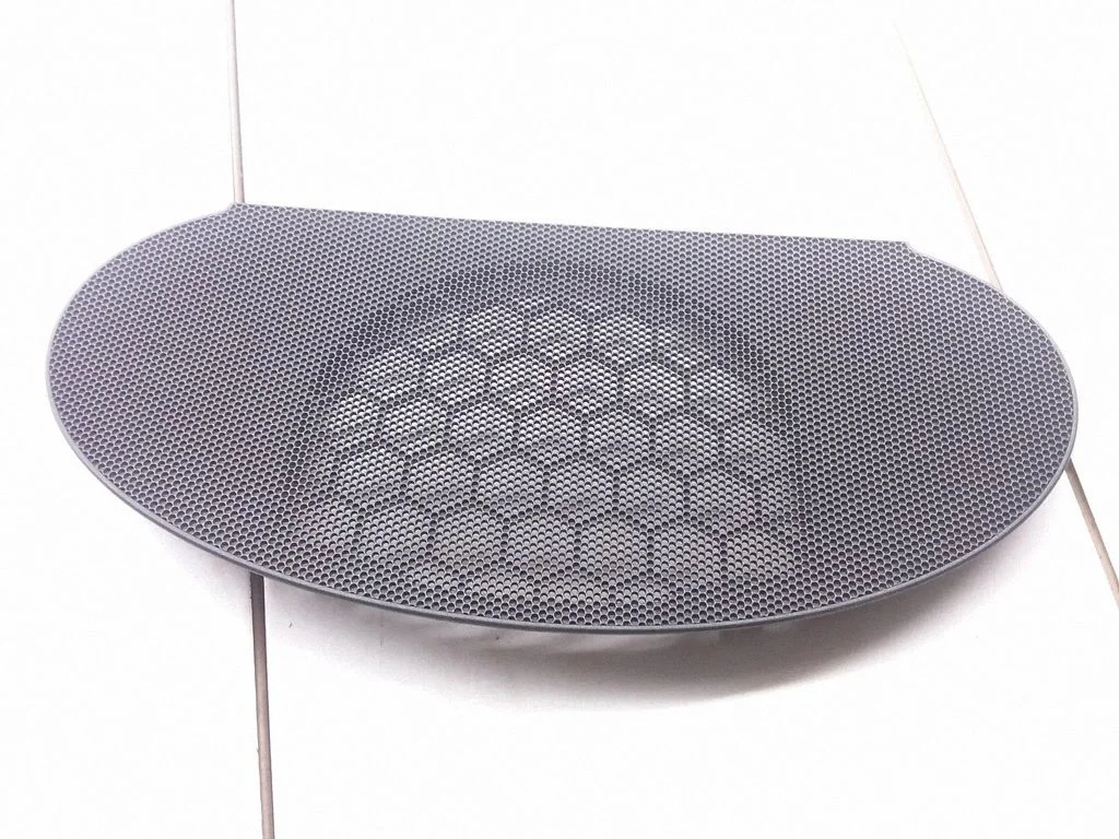 Dash center speaker trim cover – Saab 9-3 Ver2 (2003-2007)