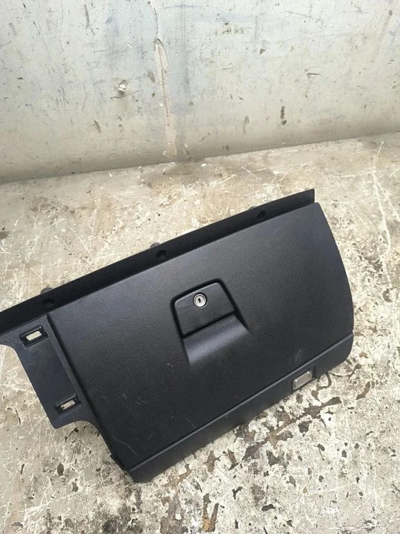Glove box 8626141