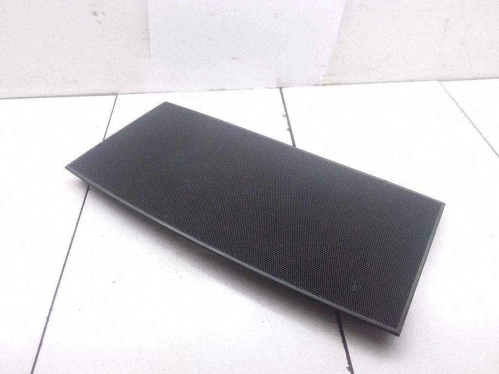 Dash center speaker trim cover A9066890208